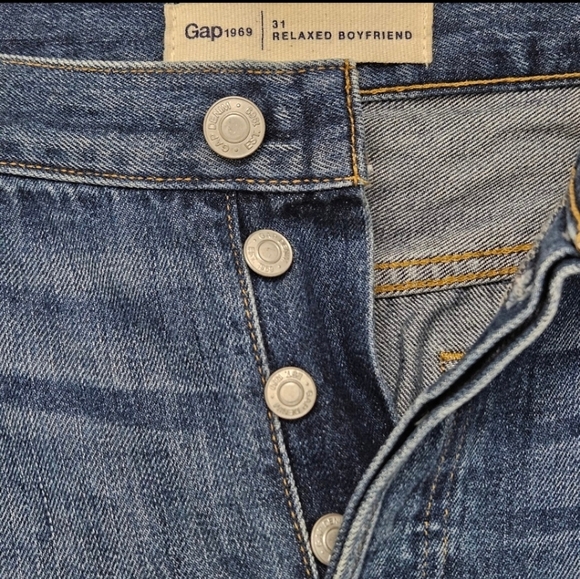 66 GAP 1969 DISTRESSED RELAXED BOYFRIEND JEANS WOMEN'S SIZE 31 - Picture 9 of 10